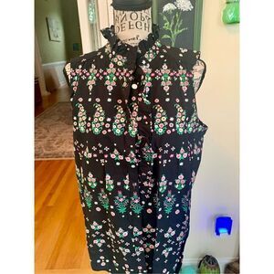 Ann Taylor Sleeveless top NWOT